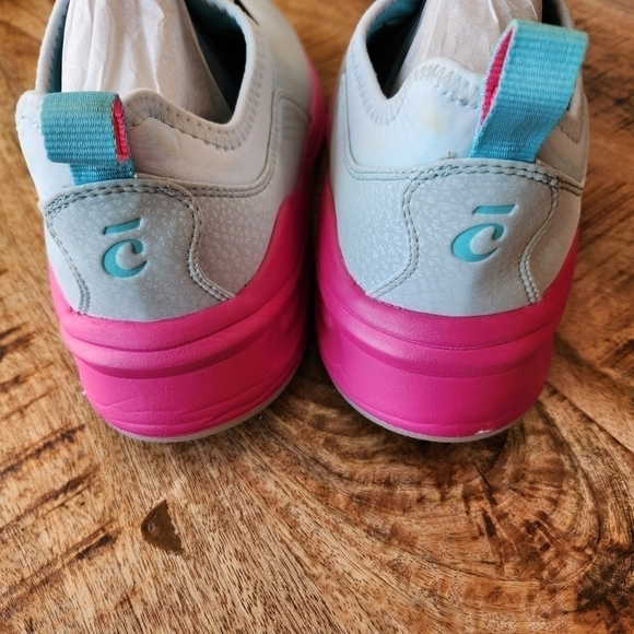 CLOVE Sneakers Size Men 9M And 10.5M Women’s - Picture 9 of 10